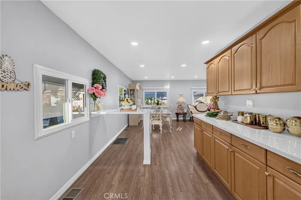 3700 BUCHANAN #72 Riverside, CA 92503