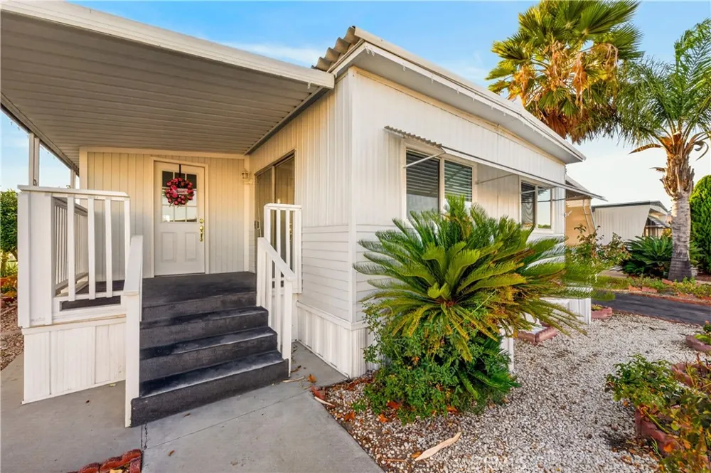 3700 BUCHANAN #72 Riverside, CA 92503