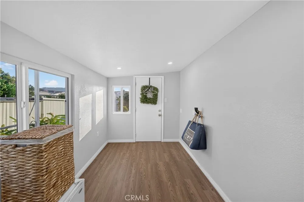 3700 BUCHANAN #72 Riverside, CA 92503