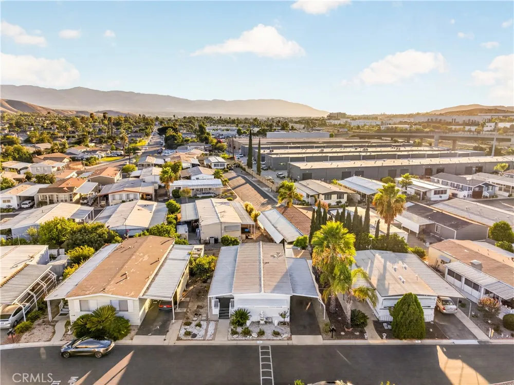 3700 BUCHANAN #72 Riverside, CA 92503