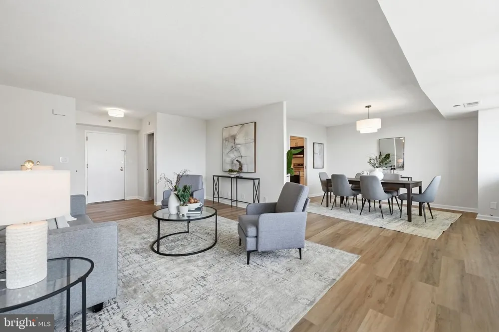 1805 CRYSTAL DRIVE #912S Arlington, VA 22202