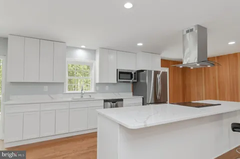 12888 LEMAN LANE
