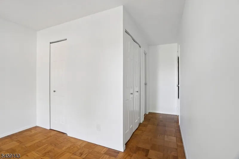 1111 River Rd #G10 Unit G10 Edgewater, NJ 07020