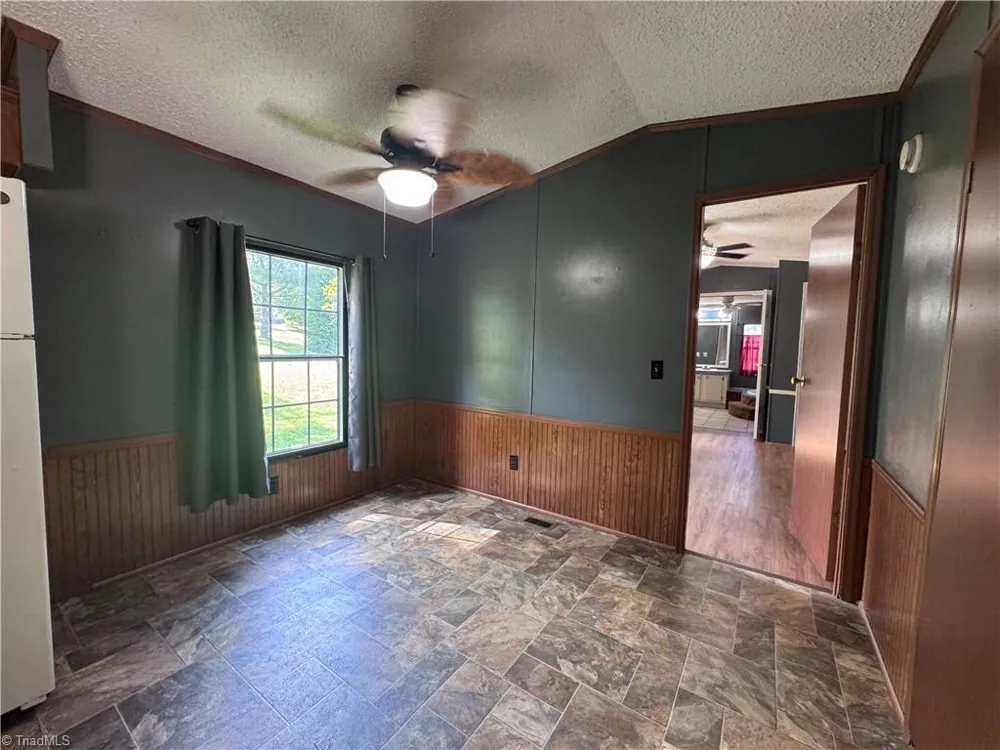 210 Star View Drive King, NC 27021