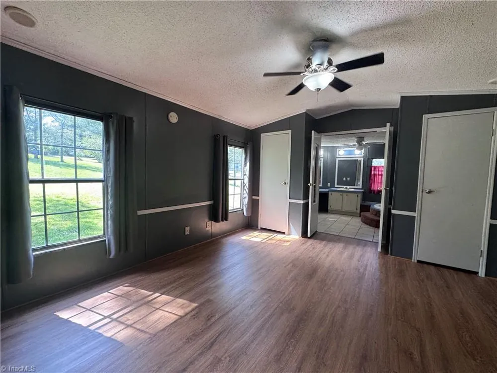210 Star View Drive King, NC 27021