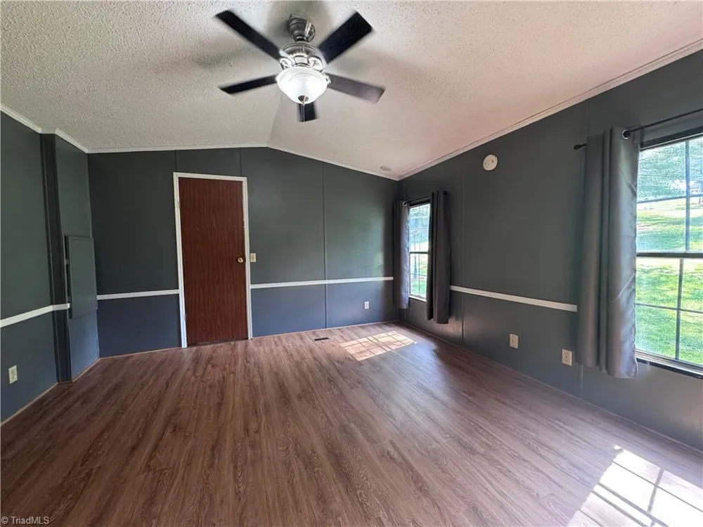 210 Star View Drive King, NC 27021