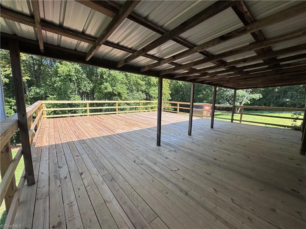 210 Star View Drive King, NC 27021