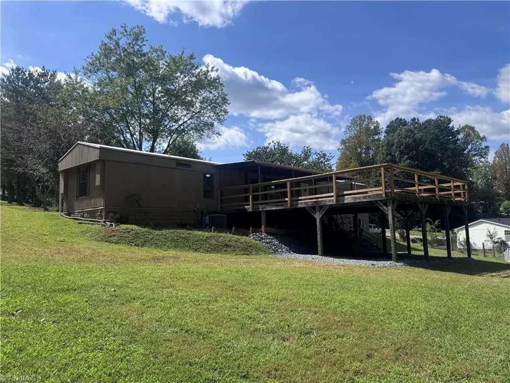 210 Star View Drive King, NC 27021