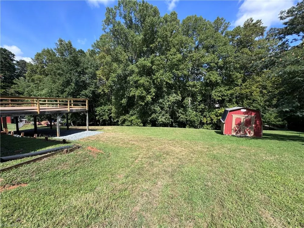 210 Star View Drive King, NC 27021