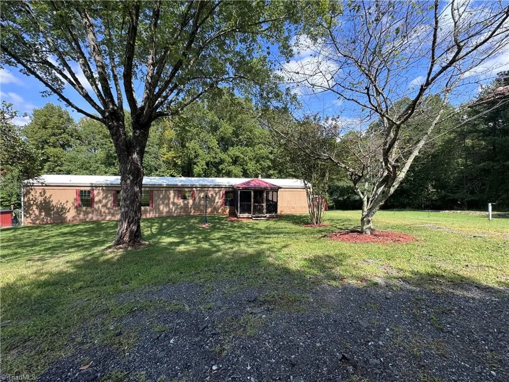 210 Star View Drive King, NC 27021