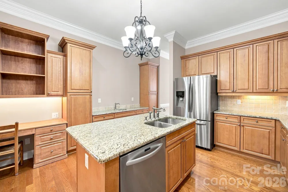 8813 Provence Village Lane Charlotte, NC 28226