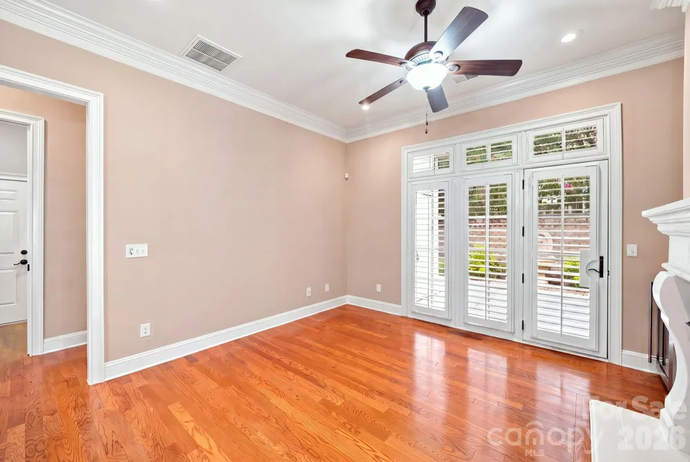 8813 Provence Village Lane Charlotte, NC 28226