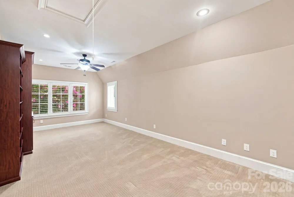 8813 Provence Village Lane Charlotte, NC 28226