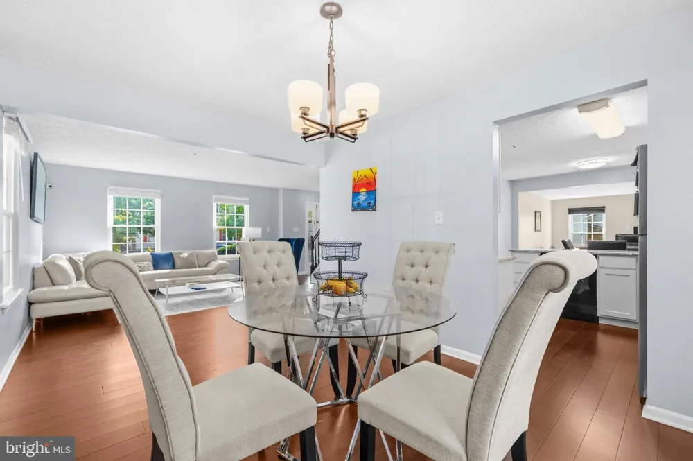 7108 E CLINTON STREET Clinton, MD 20735