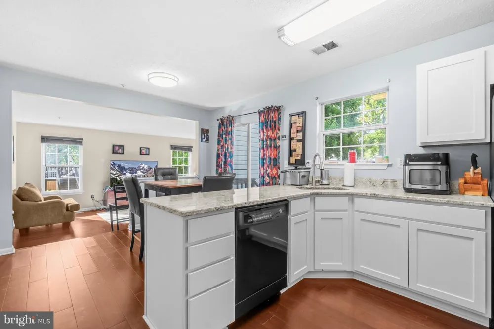 7108 E CLINTON STREET Clinton, MD 20735