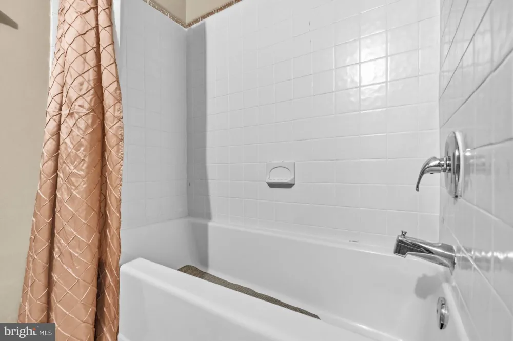 7108 E CLINTON STREET Clinton, MD 20735