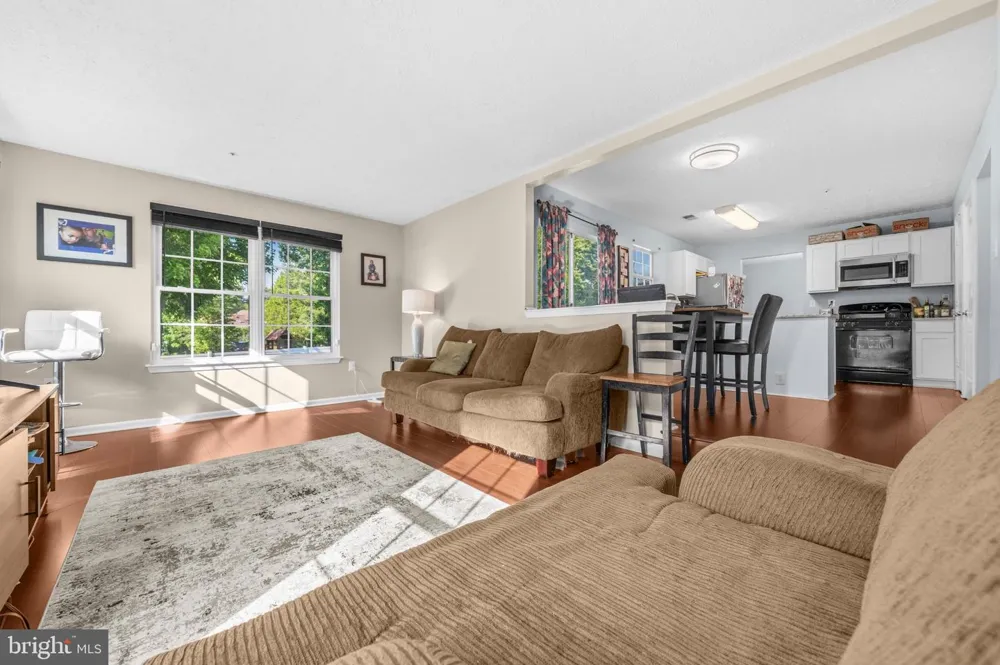 7108 E CLINTON STREET Clinton, MD 20735