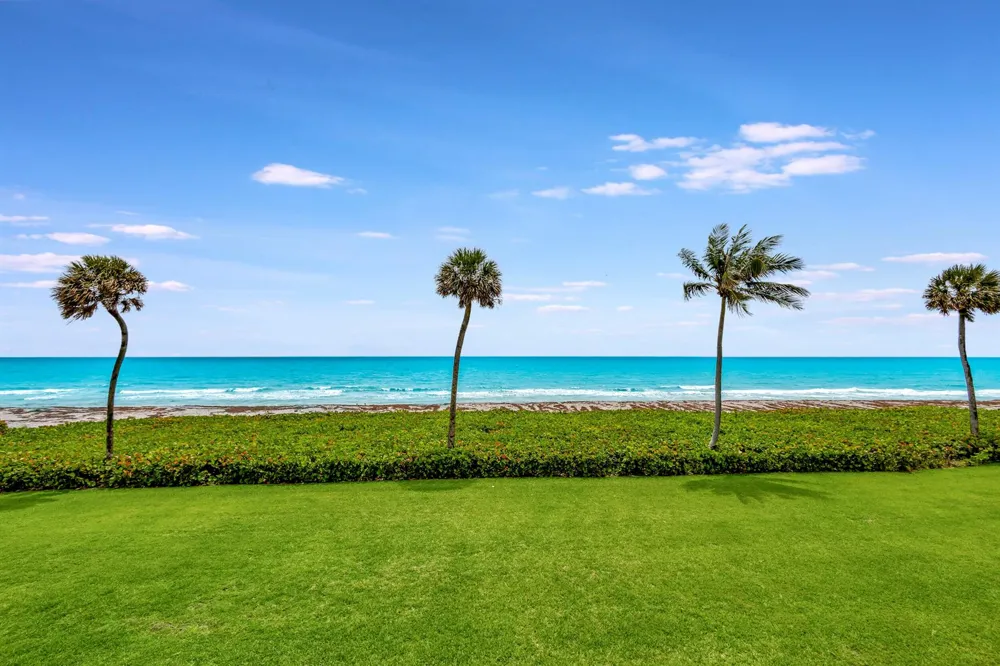 70 CELESTIAL WAY #203 Juno Beach, FL 33408