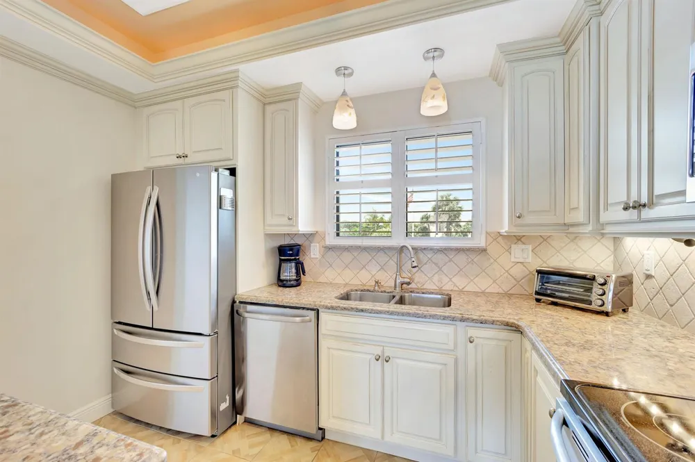 70 CELESTIAL WAY #203 Juno Beach, FL 33408