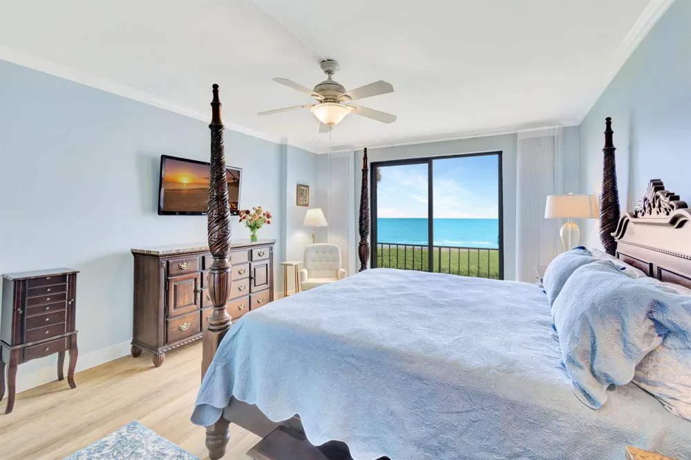 70 CELESTIAL WAY #203 Juno Beach, FL 33408