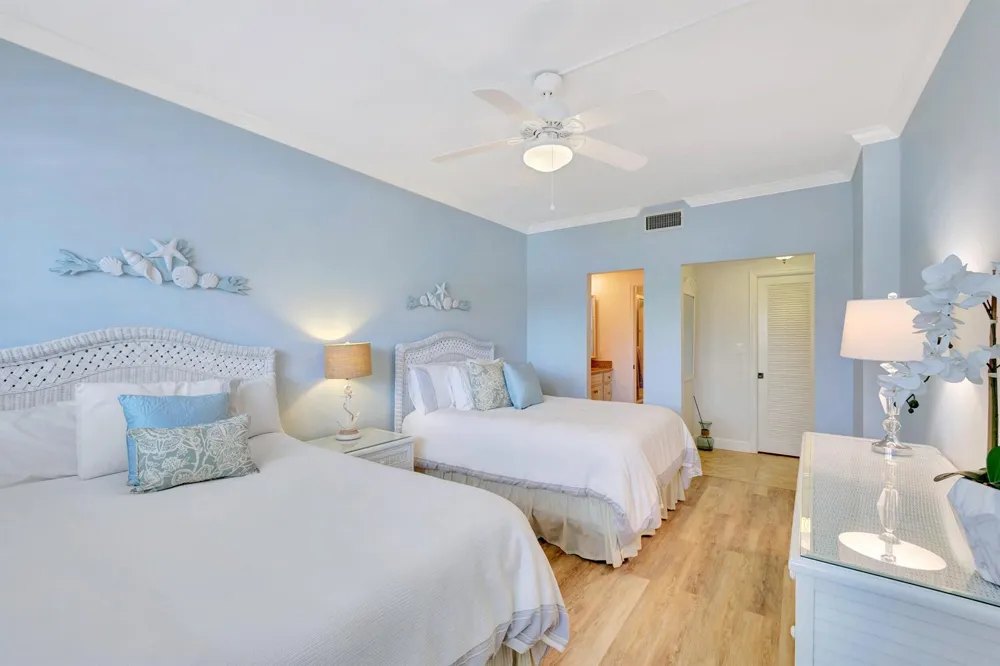 70 CELESTIAL WAY #203 Juno Beach, FL 33408