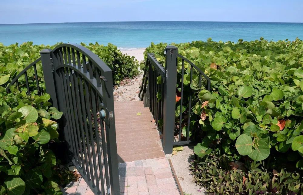 70 CELESTIAL WAY #203 Juno Beach, FL 33408