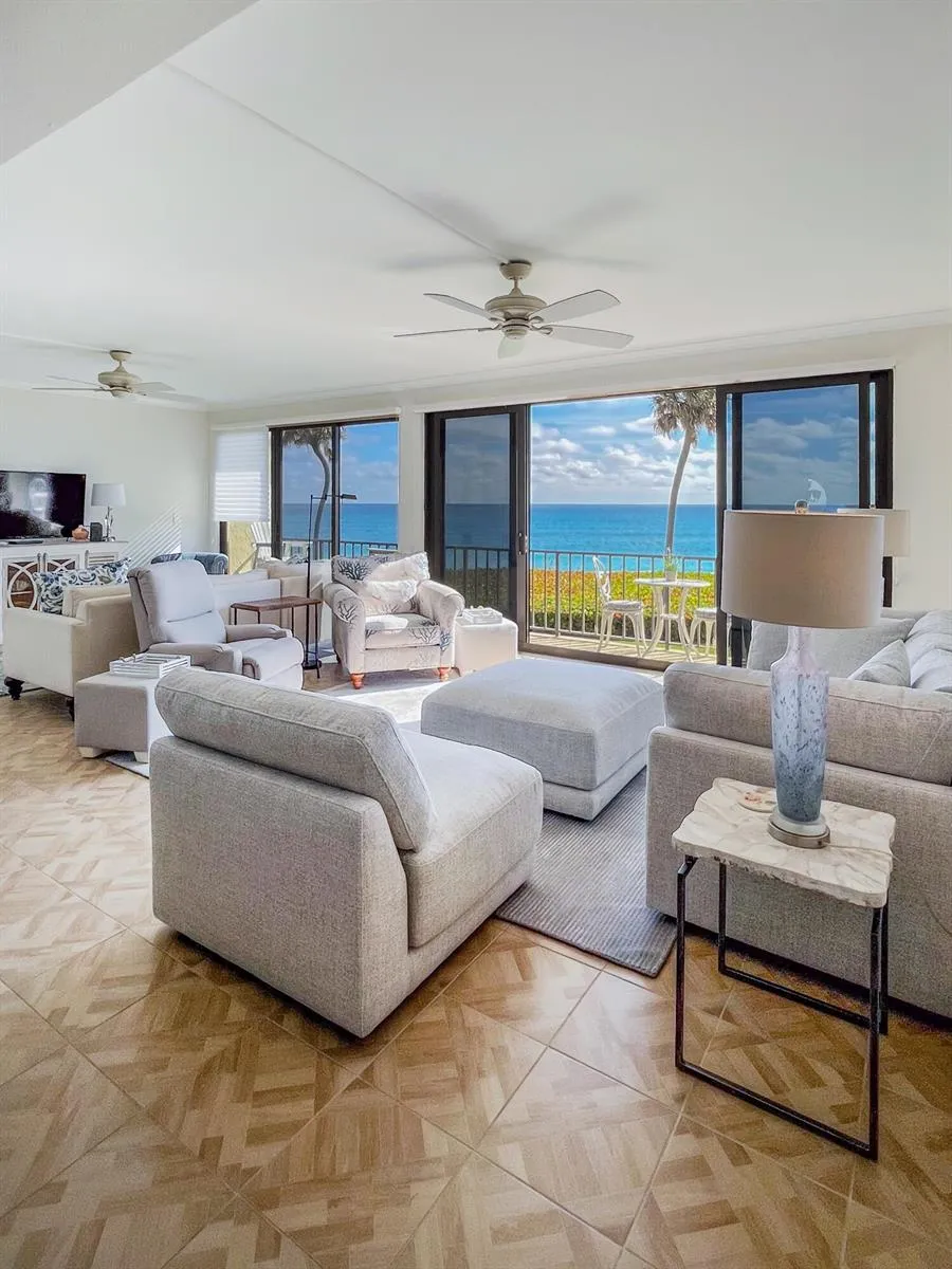 70 CELESTIAL WAY #203 Juno Beach, FL 33408