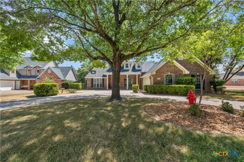3900 Chisholm Trail