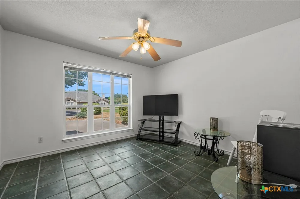 3900 Chisholm Trail Salado, TX 76571