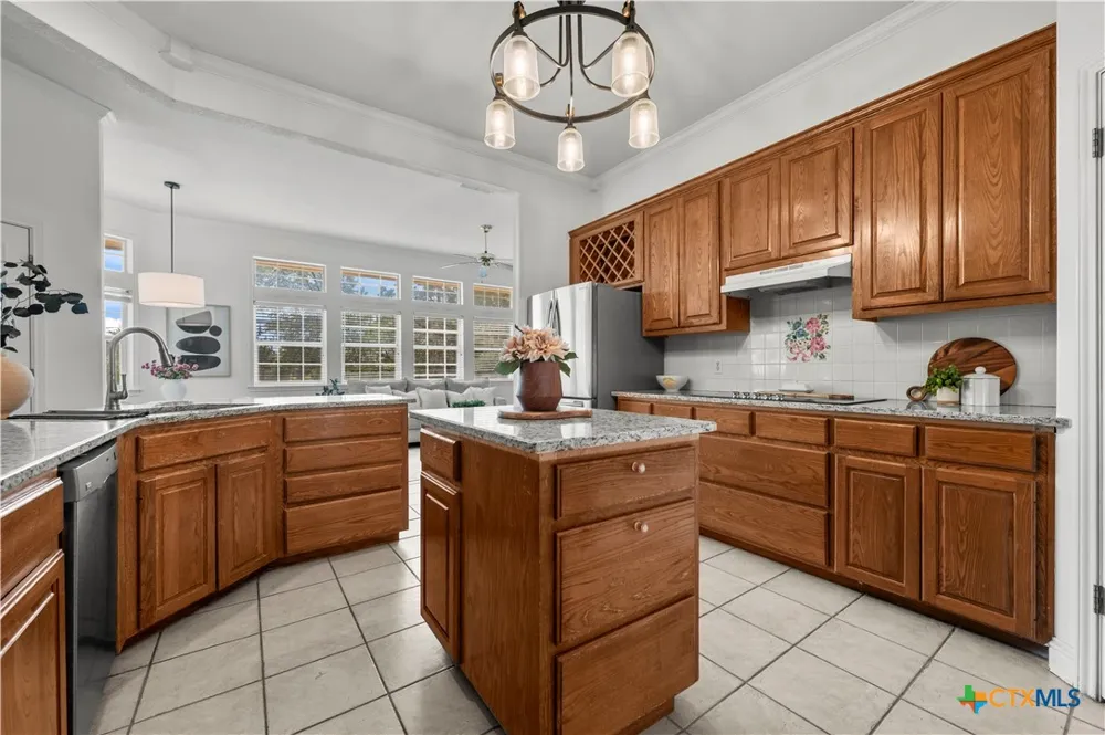 3900 Chisholm Trail Salado, TX 76571