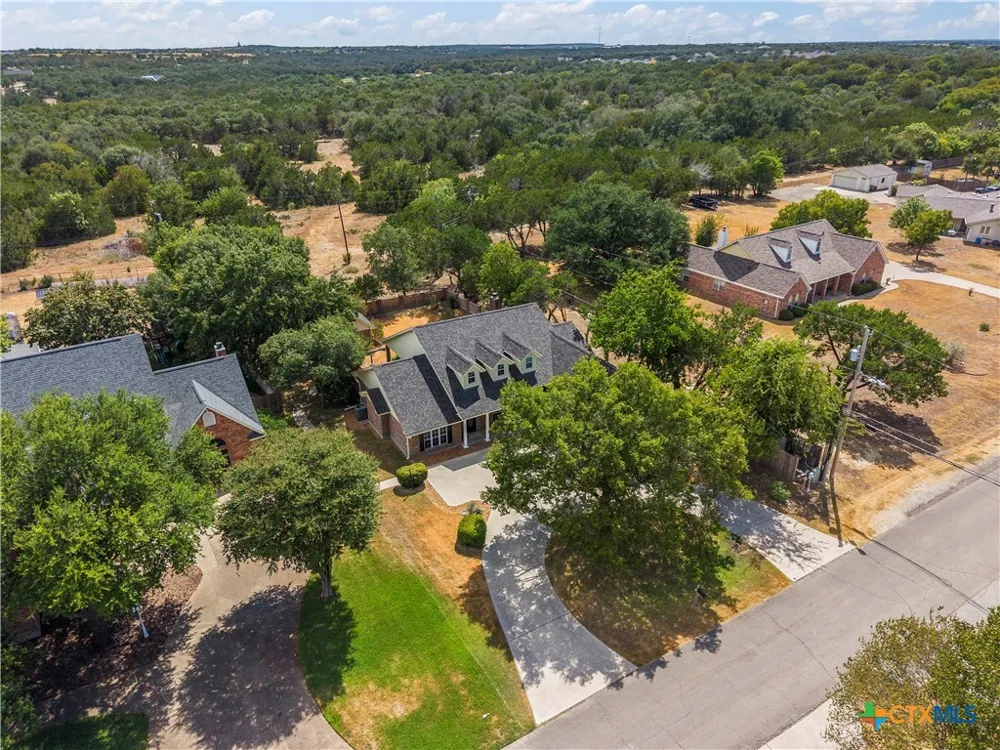 3900 Chisholm Trail Salado, TX 76571