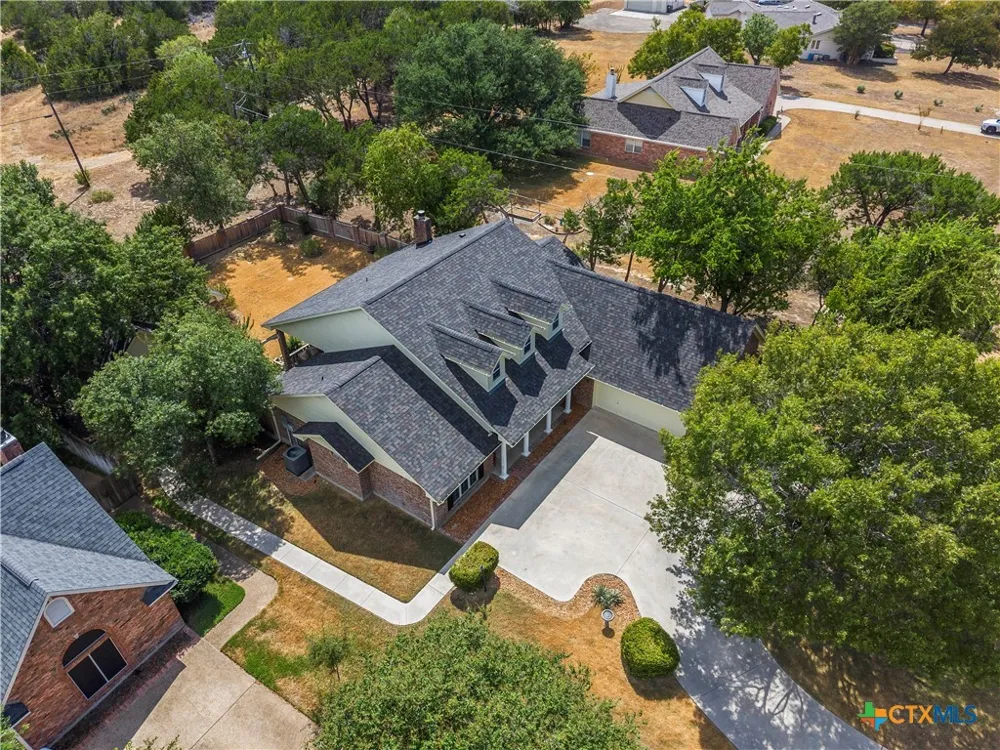 3900 Chisholm Trail Salado, TX 76571