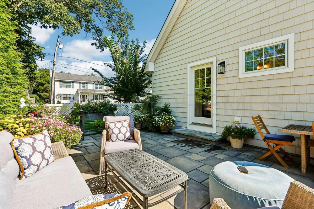 1105 Glendale Parkway Spring Lake, NJ 07762