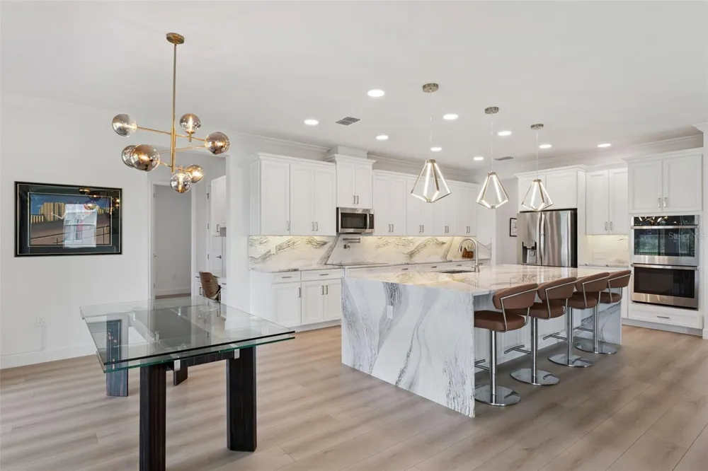 2612 RAVENCLIFFE TERRACE Oviedo, FL 32765
