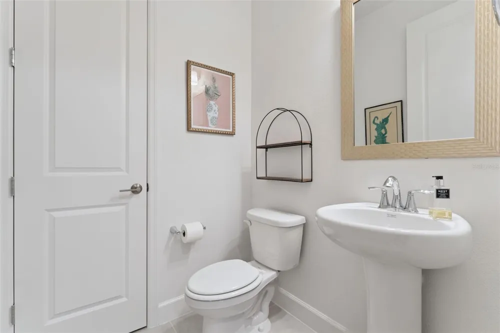 2612 RAVENCLIFFE TERRACE Oviedo, FL 32765