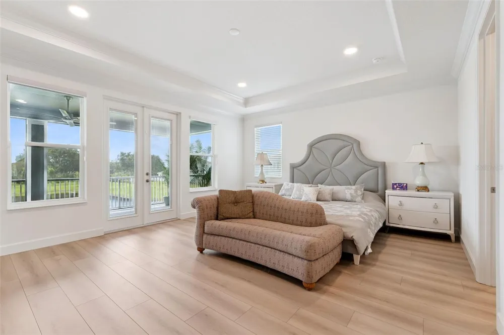 2612 RAVENCLIFFE TERRACE Oviedo, FL 32765