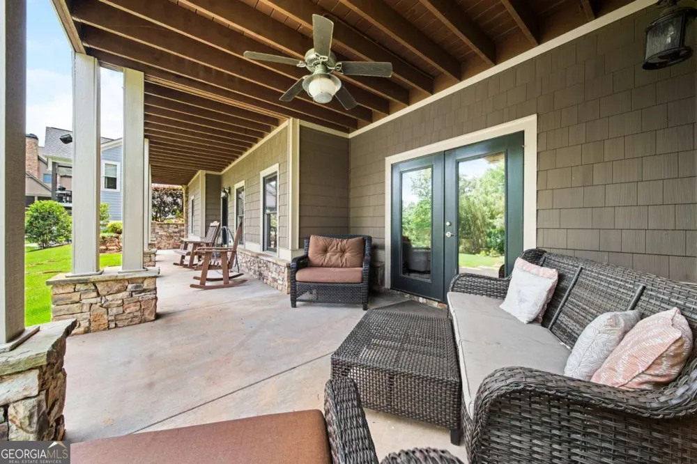 65 Cottage LN Toccoa, GA 30577