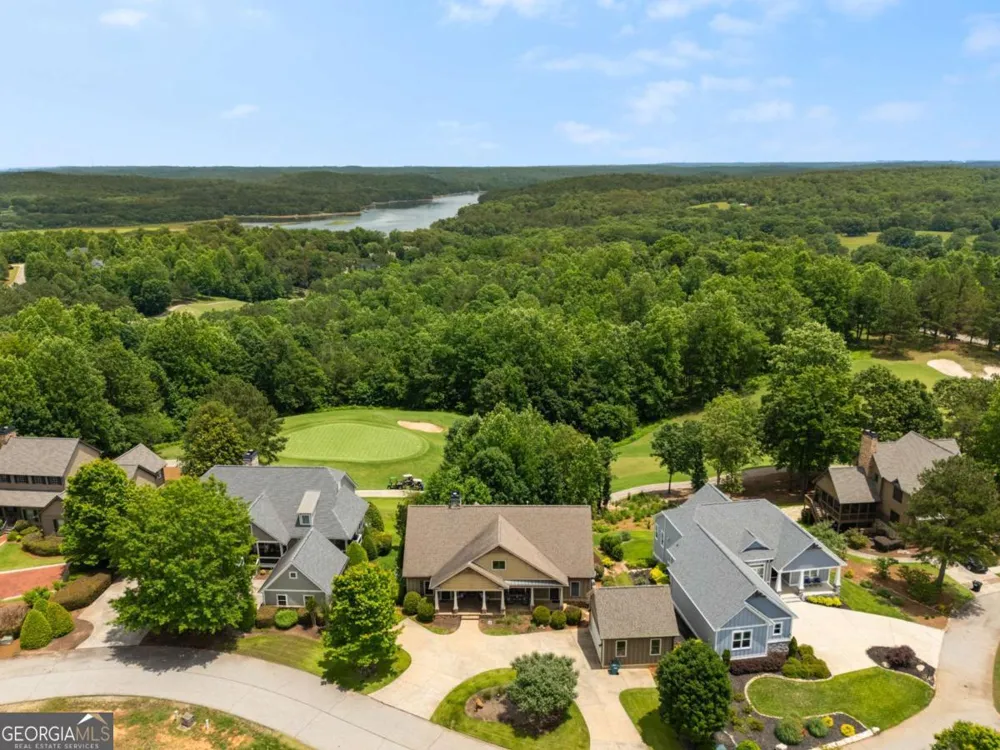 65 Cottage LN Toccoa, GA 30577