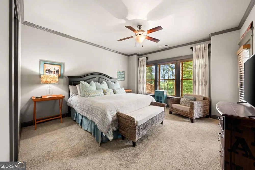 65 Cottage LN Toccoa, GA 30577
