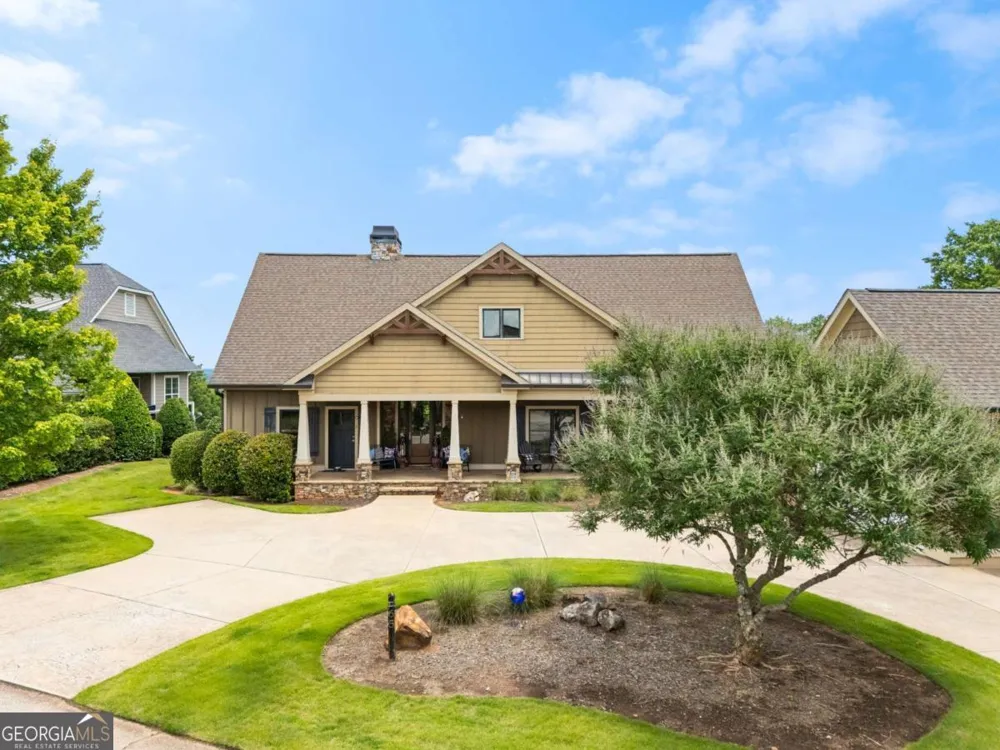 65 Cottage LN Toccoa, GA 30577