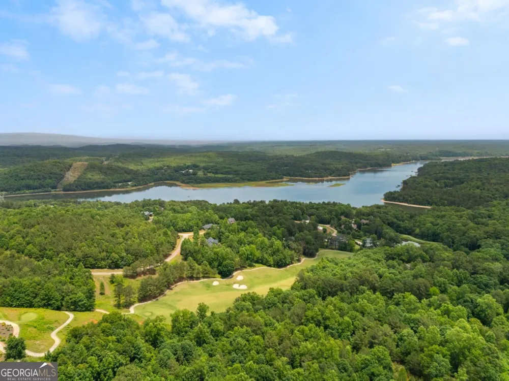 65 Cottage LN Toccoa, GA 30577