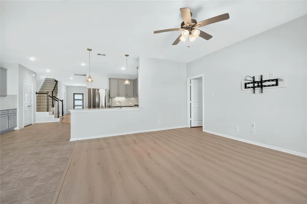 2129 Solstice Boulevard Spring, TX 77386