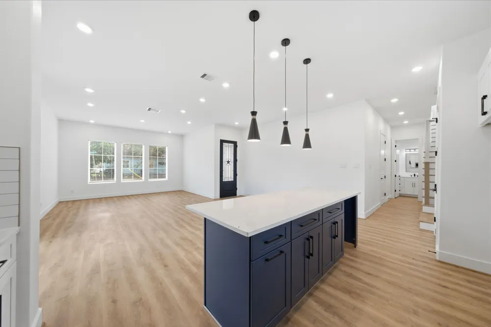 1613 Luzon Street Houston, TX 77009