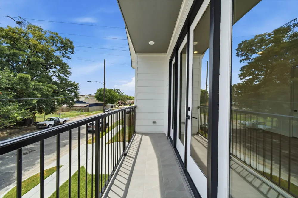 1613 Luzon Street Houston, TX 77009