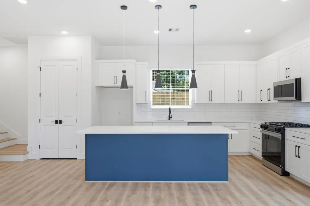 1613 Luzon Street Houston, TX 77009