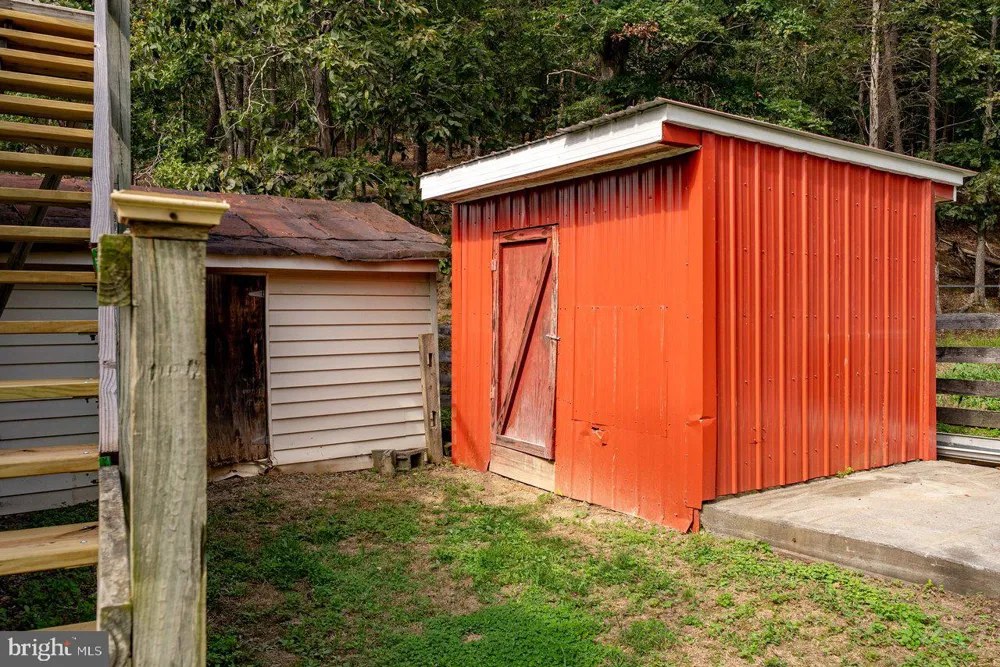 801 MOYERS LANE Mathias, WV 26812