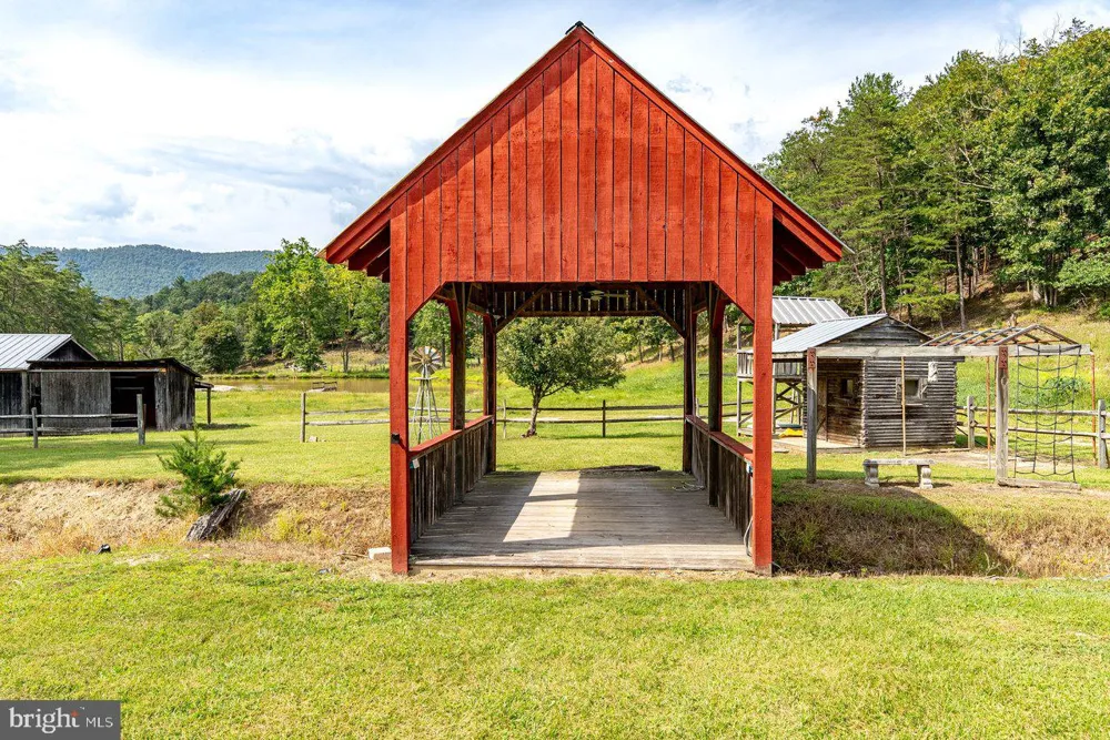 801 MOYERS LANE Mathias, WV 26812