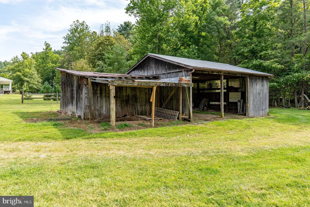 801 MOYERS LANE Mathias, WV 26812