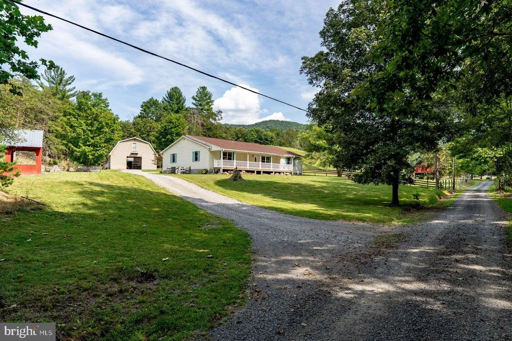 801 MOYERS LANE Mathias, WV 26812