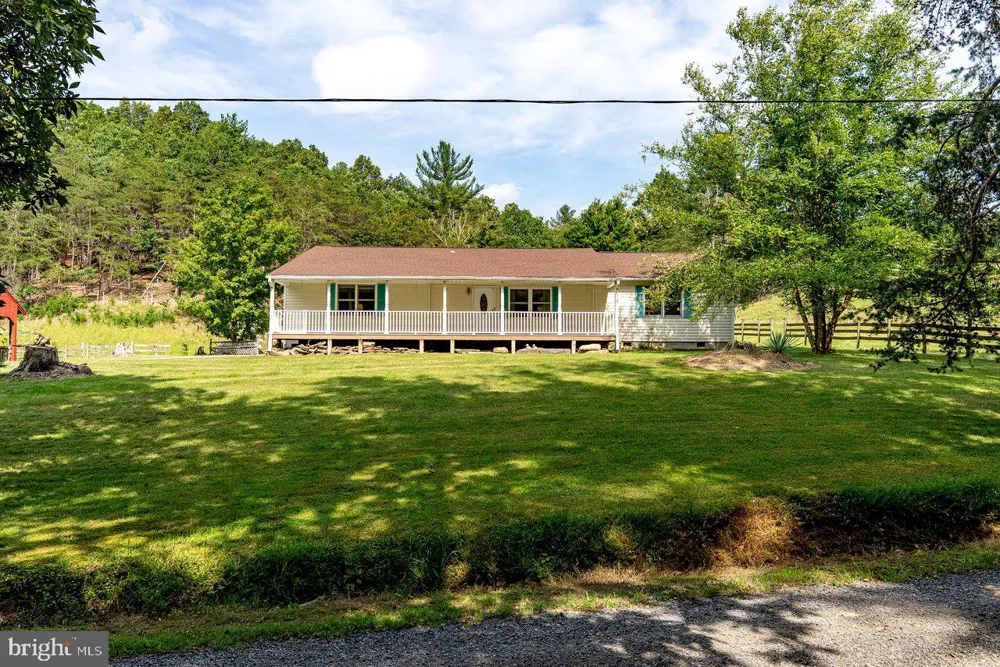 801 MOYERS LANE Mathias, WV 26812